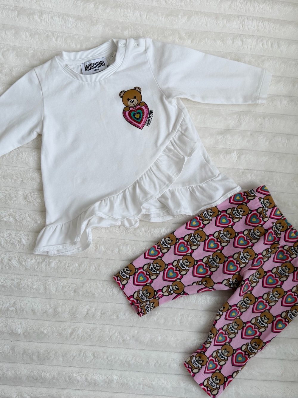 Moschino Ivory Ruffle Top with Pink Bear-Print Leggings